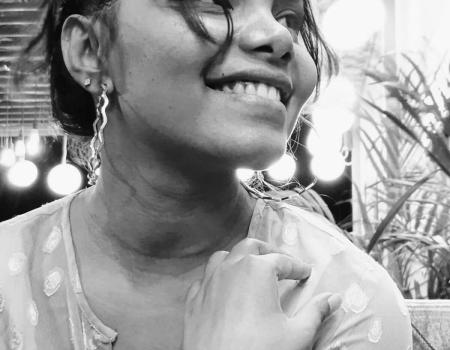 Roshni Vyam